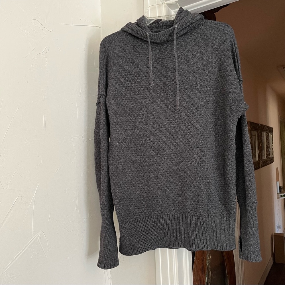 CYNTHIA ROWLEY Active |  Active Wear Hooded Sweater w/ thumbholes Lounge
